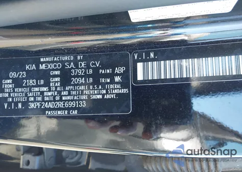 2024 Kia Forte Lx z USA, uszkodzony, nr VIN 3KPF24AD2RE699133